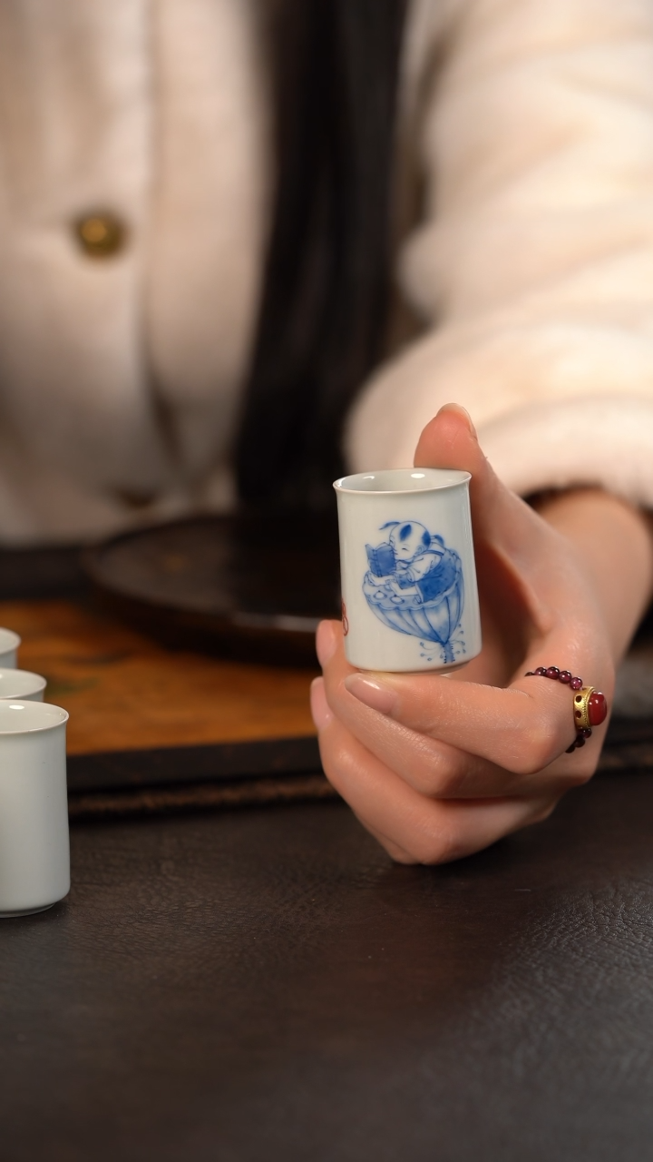 【闪购商品】杯聚澜堂童子坐莲蓬拇指杯