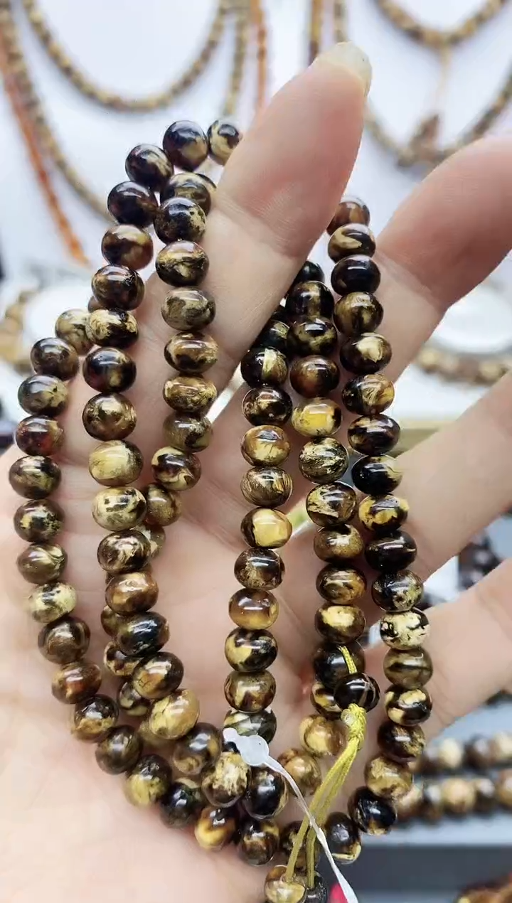 【闪购商品】琥珀颈饰未镶嵌7琥珀