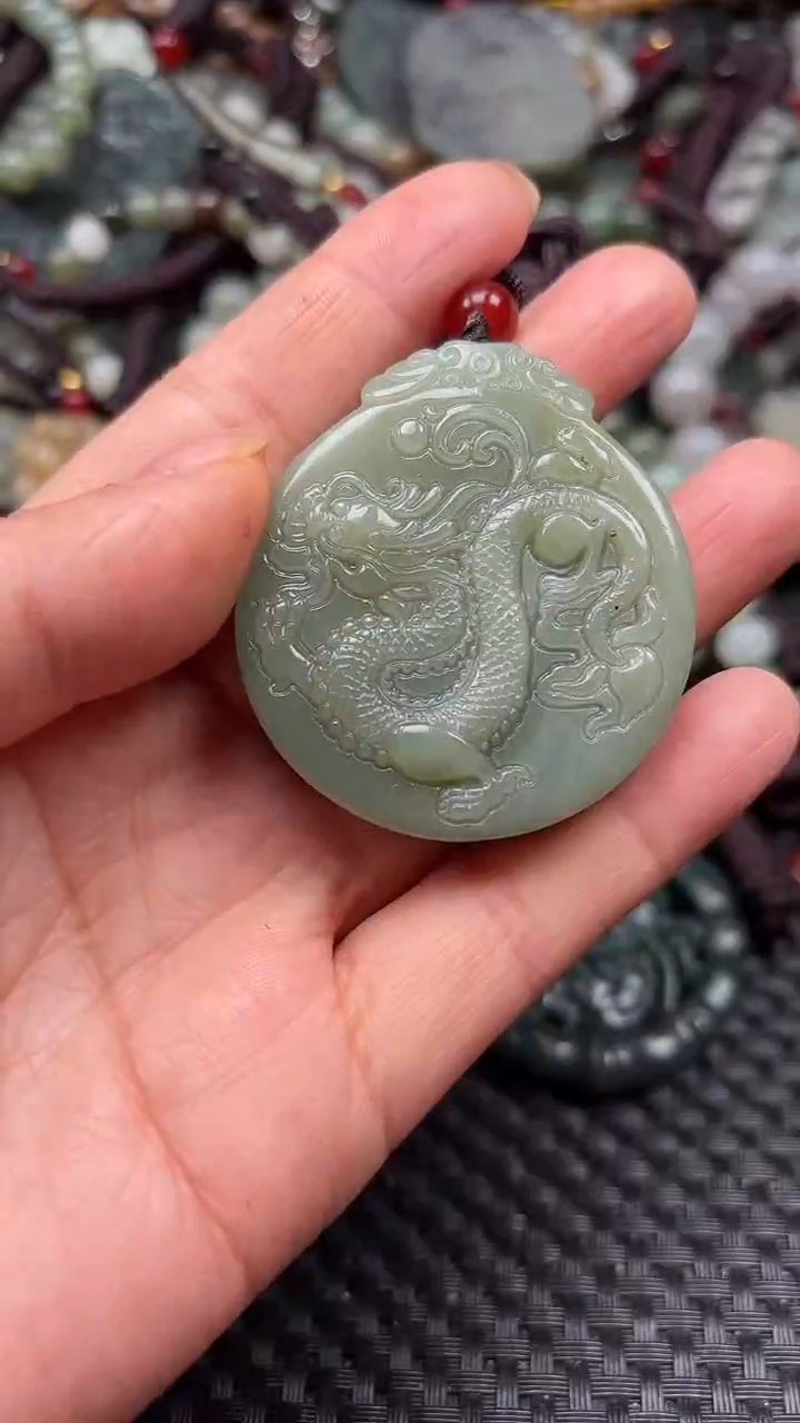 【闪购商品】和田玉颈饰未镶嵌1