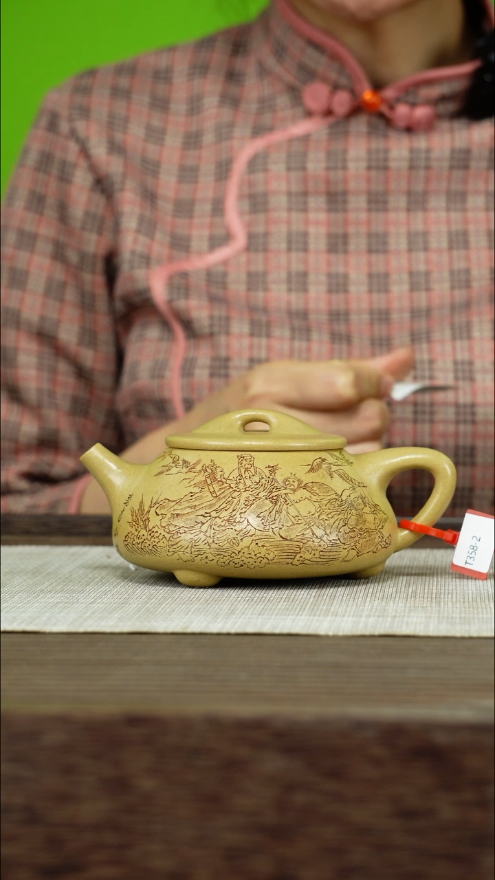 茶壶紫砂紫砂工艺厂T358  本山绿 八仙过海 300cc