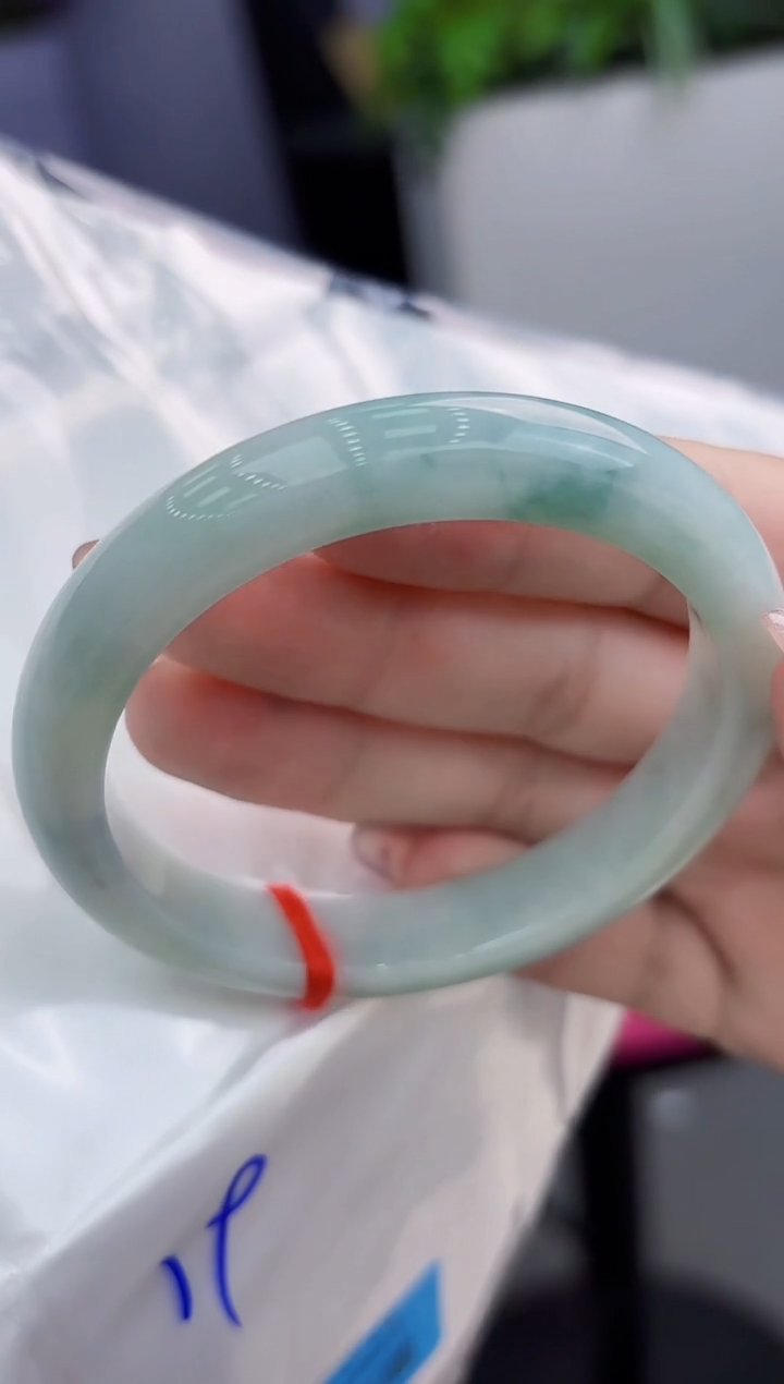 【闪购商品】翡翠手镯未镶嵌翡翠手镯