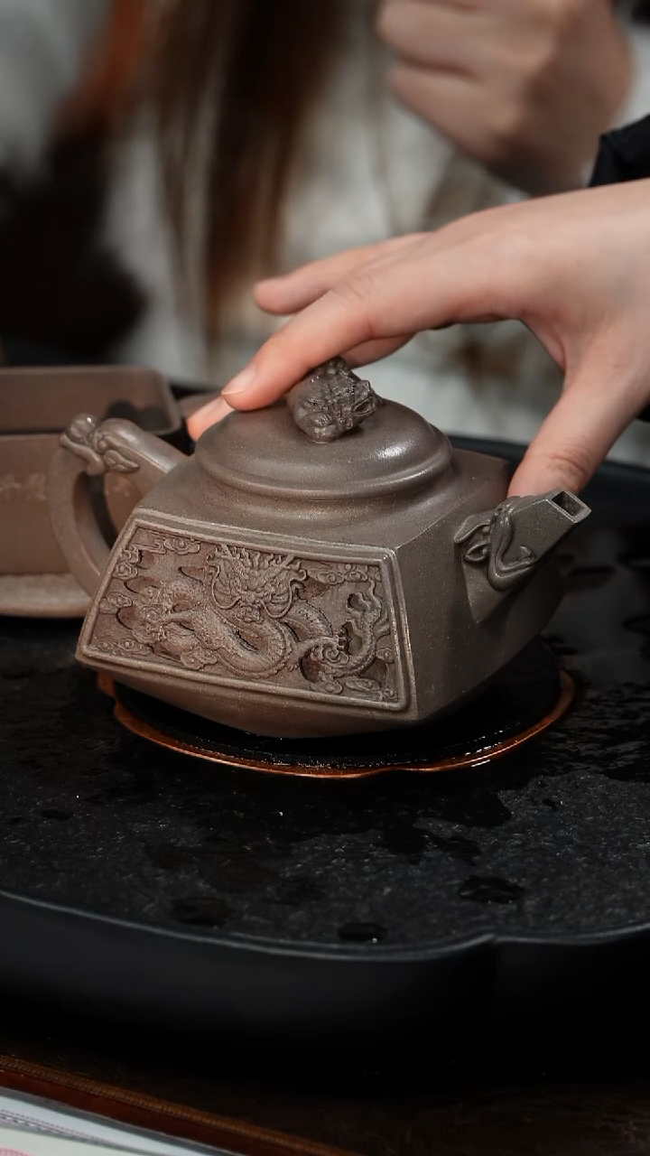 茶壶紫砂邵映华 四方龙尊套组75 青灰泥 360毫升