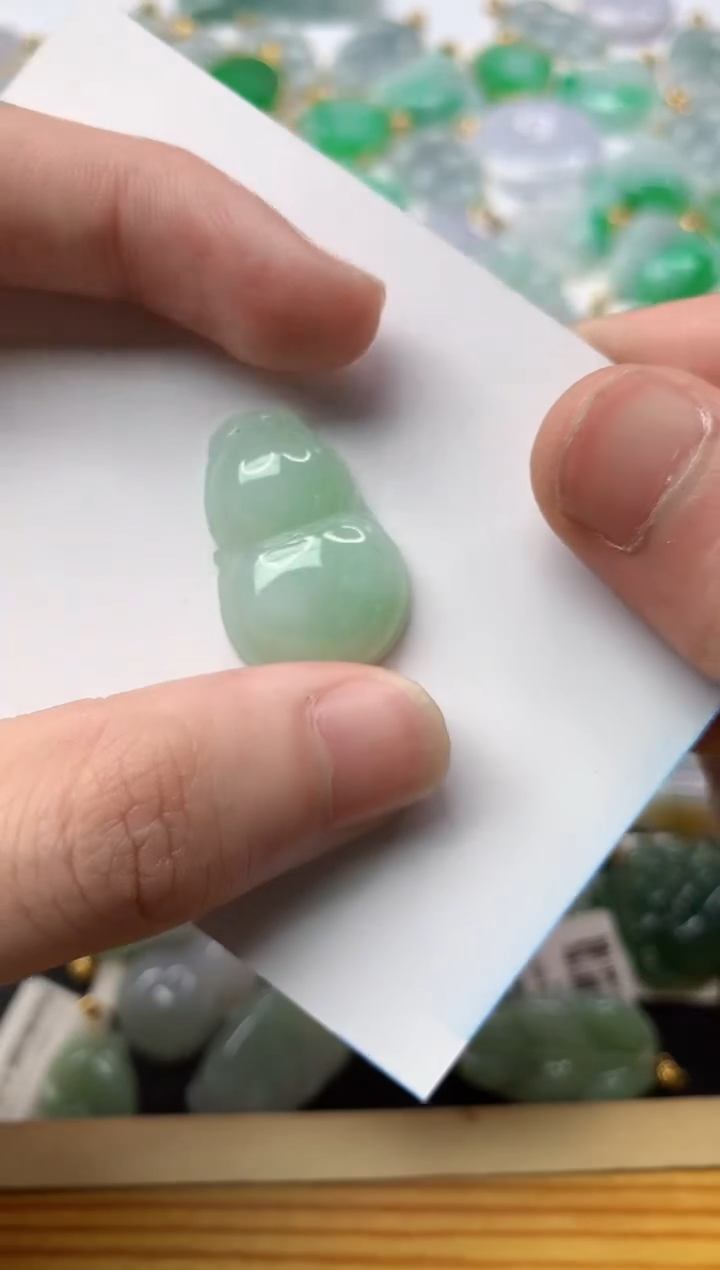 【闪购商品】翡翠颈饰未镶嵌2............