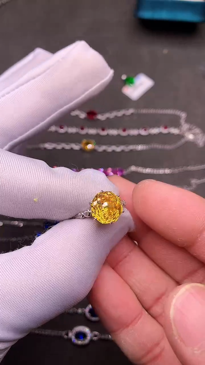【闪购商品】彩色蓝宝石戒指银S925镶嵌..........
