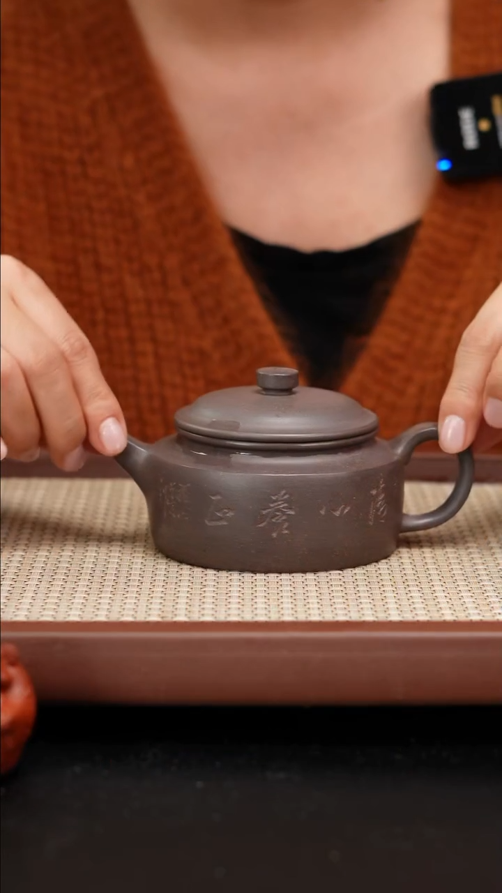 【闪购商品】紫砂茶壶全手工天青德钟刻绘200