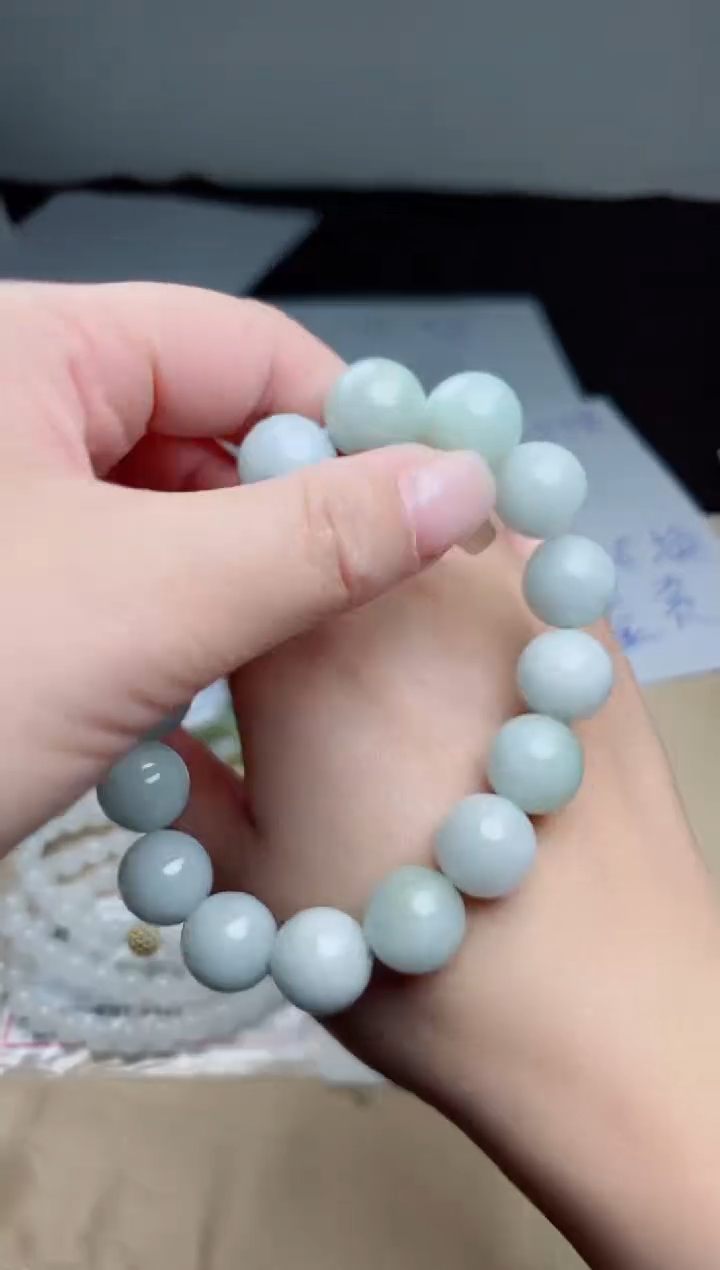 翡翠未镶嵌颈饰珠串