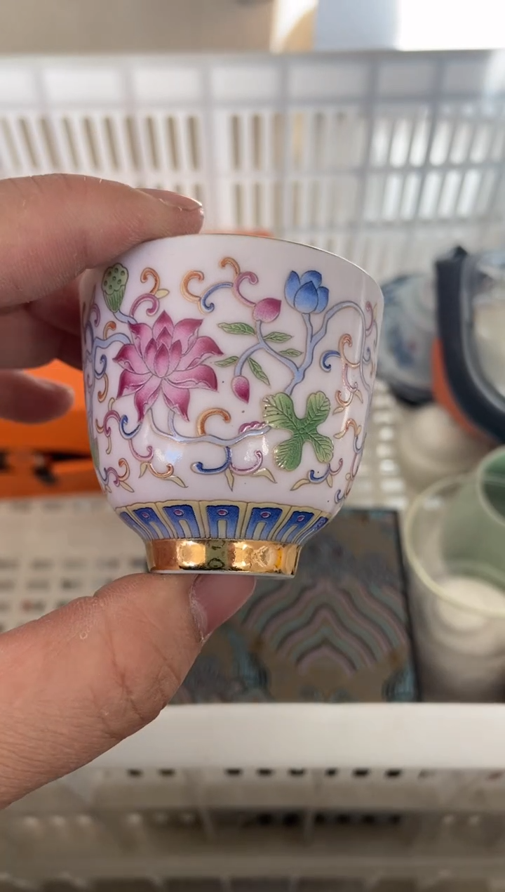 杯无运费险有瑕疵的摄影的产品有使用过的痕迹有点脏介意勿拍