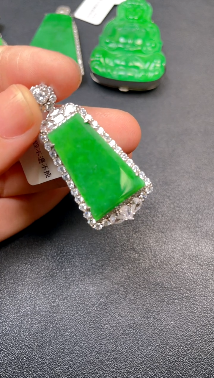 吊坠(不含链)银S925镶嵌翡翠吊坠