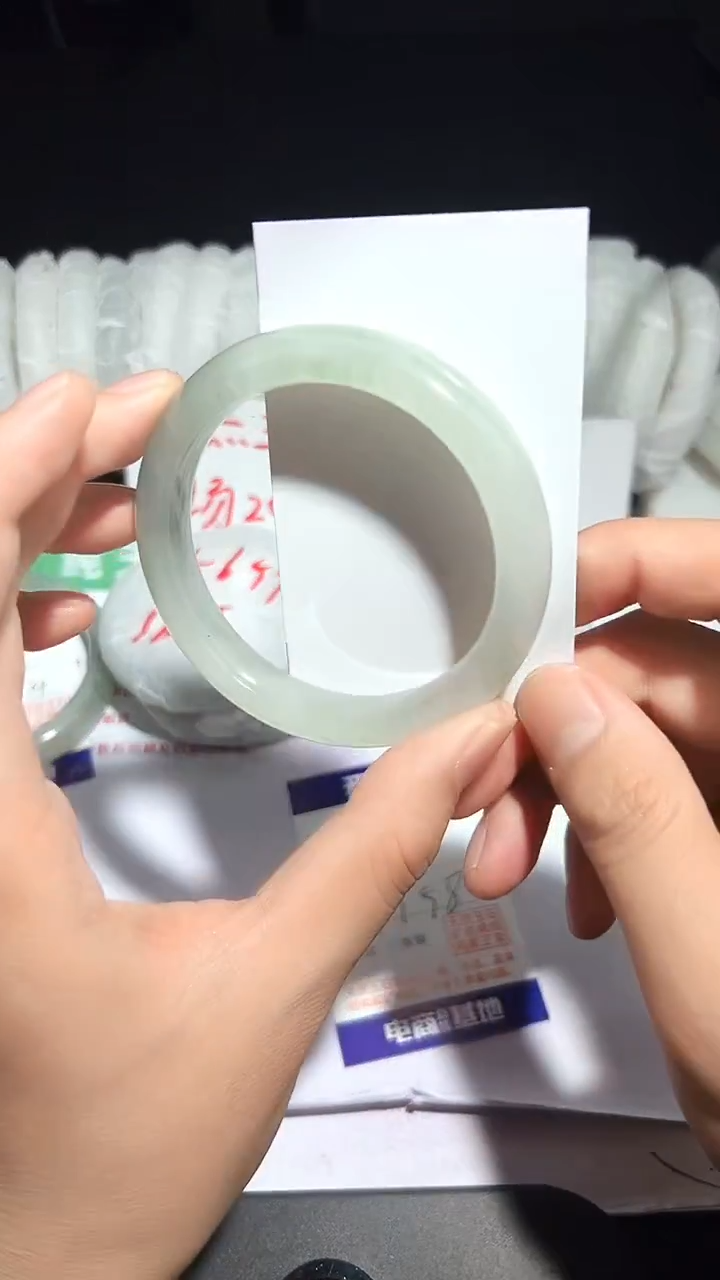 未镶嵌手镯石英质玉99-57/58