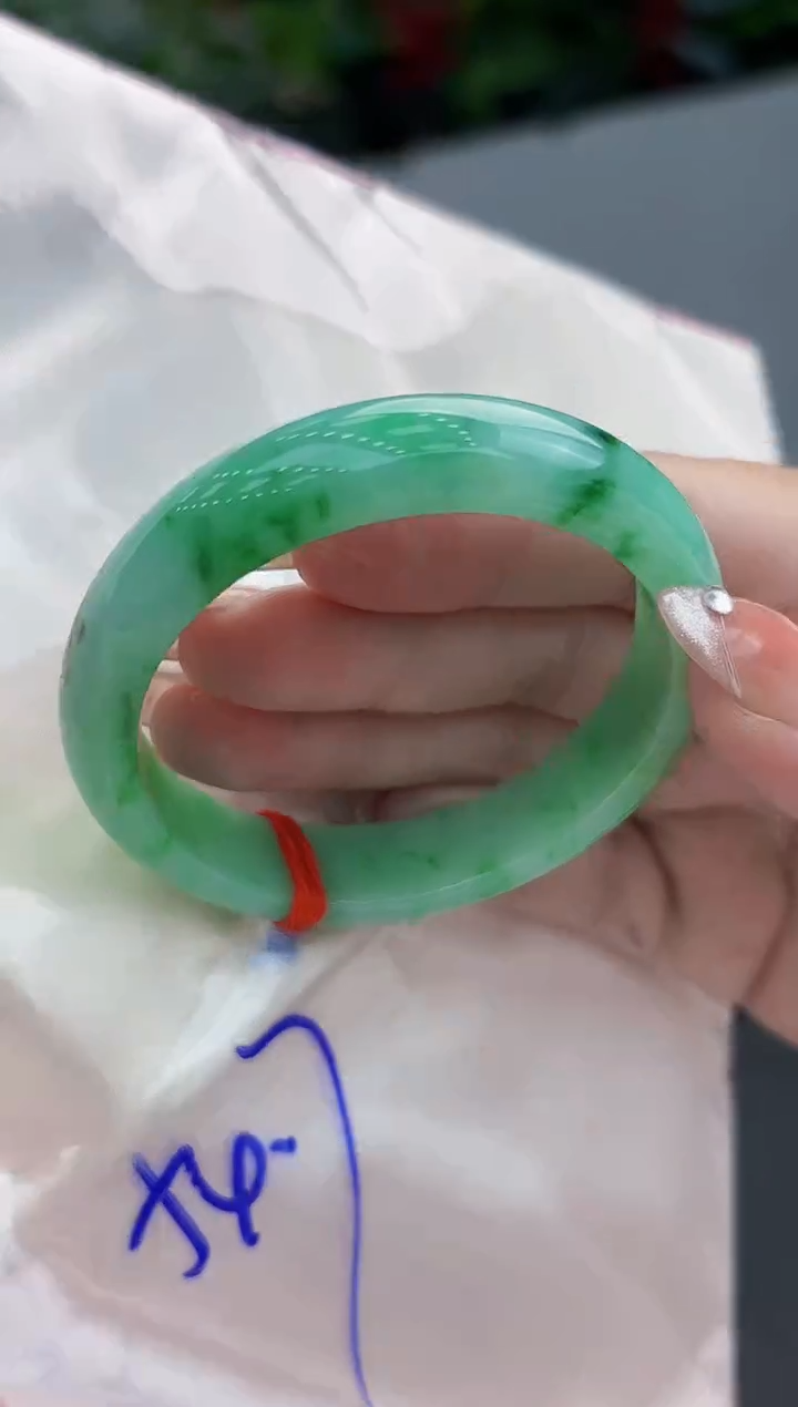 【闪购商品】翡翠手镯未镶嵌翡翠手镯