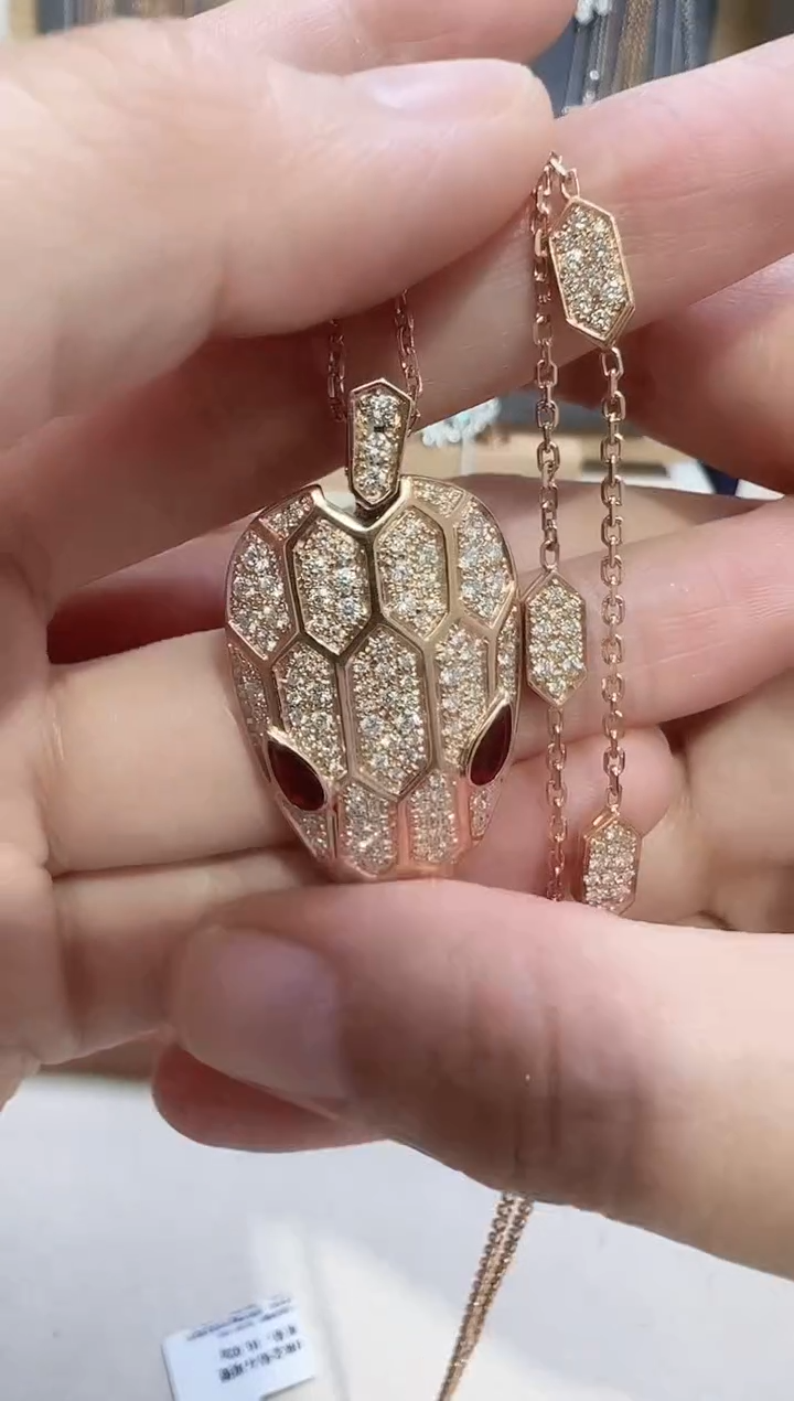 【闪购商品】钻石颈饰18K金镶嵌多样性发货发其一