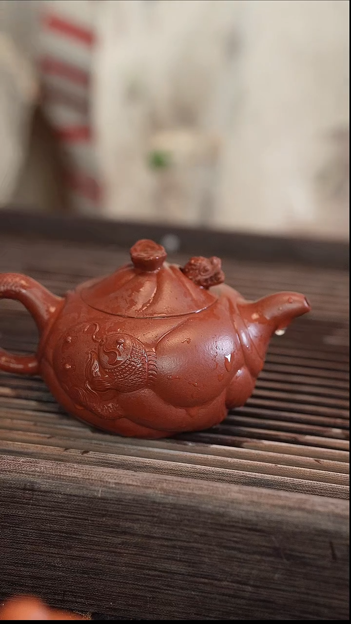 茶壶紫砂周*鱼化龙 【瑕疵没舌头】小品