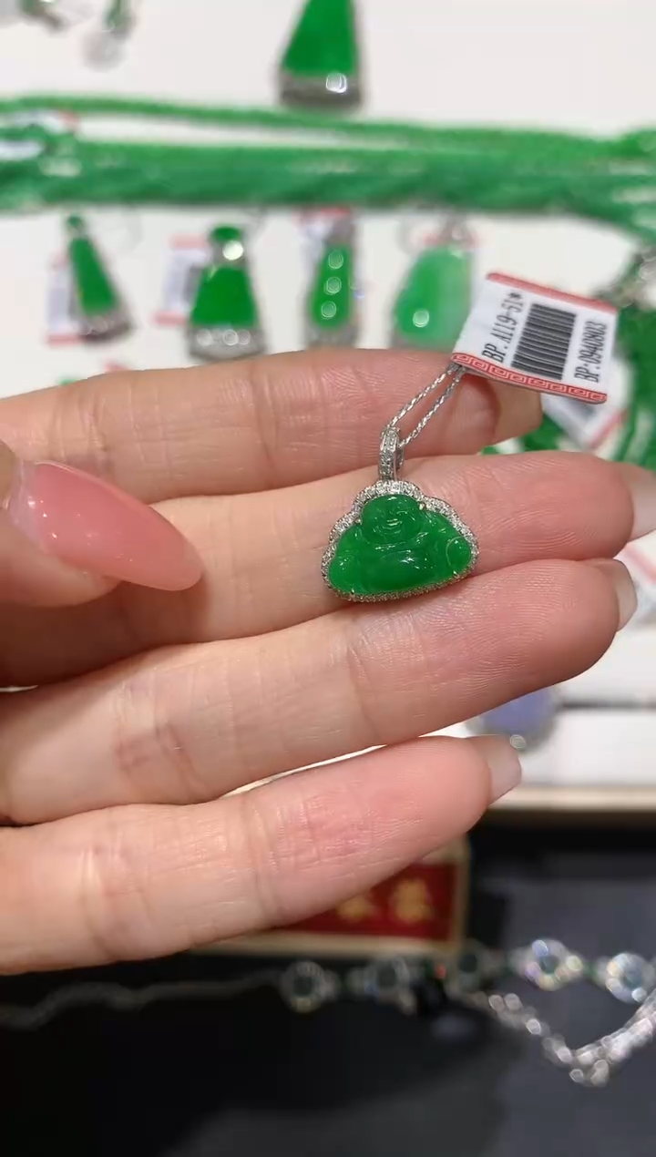 【闪购商品】翡翠吊坠(不含链)18K金镶嵌团购1