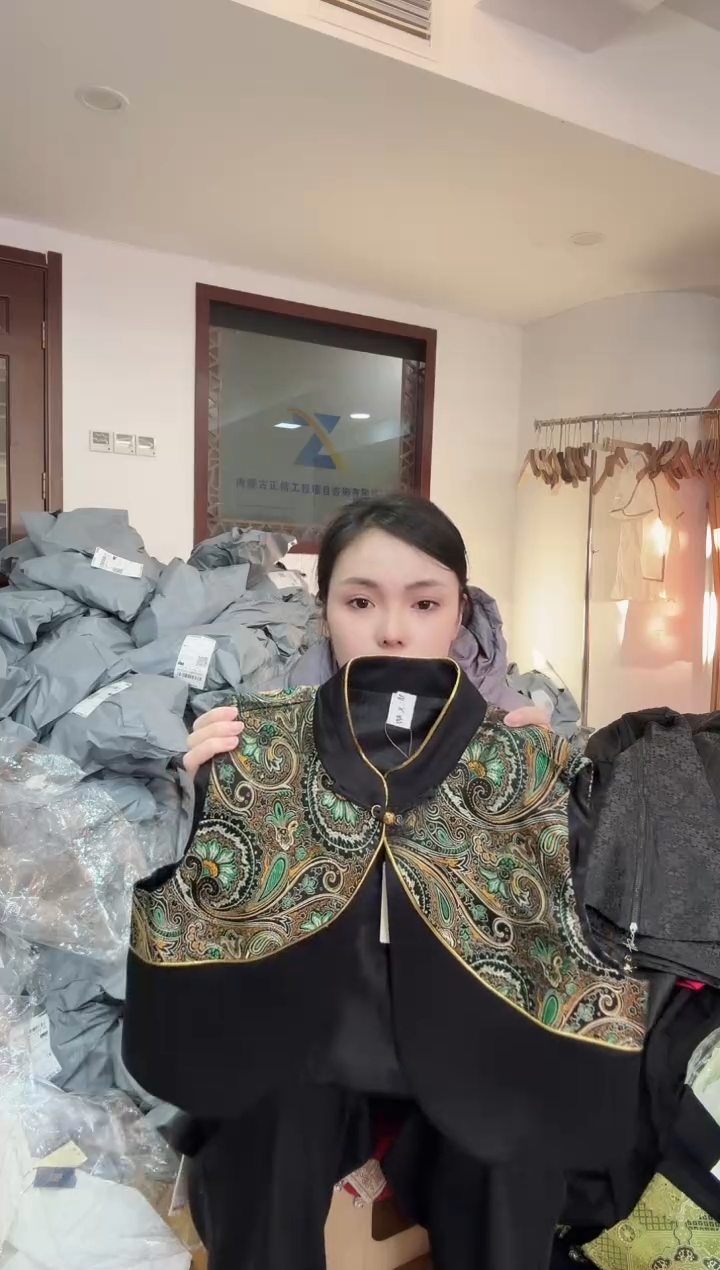 马甲 M 105斤以里