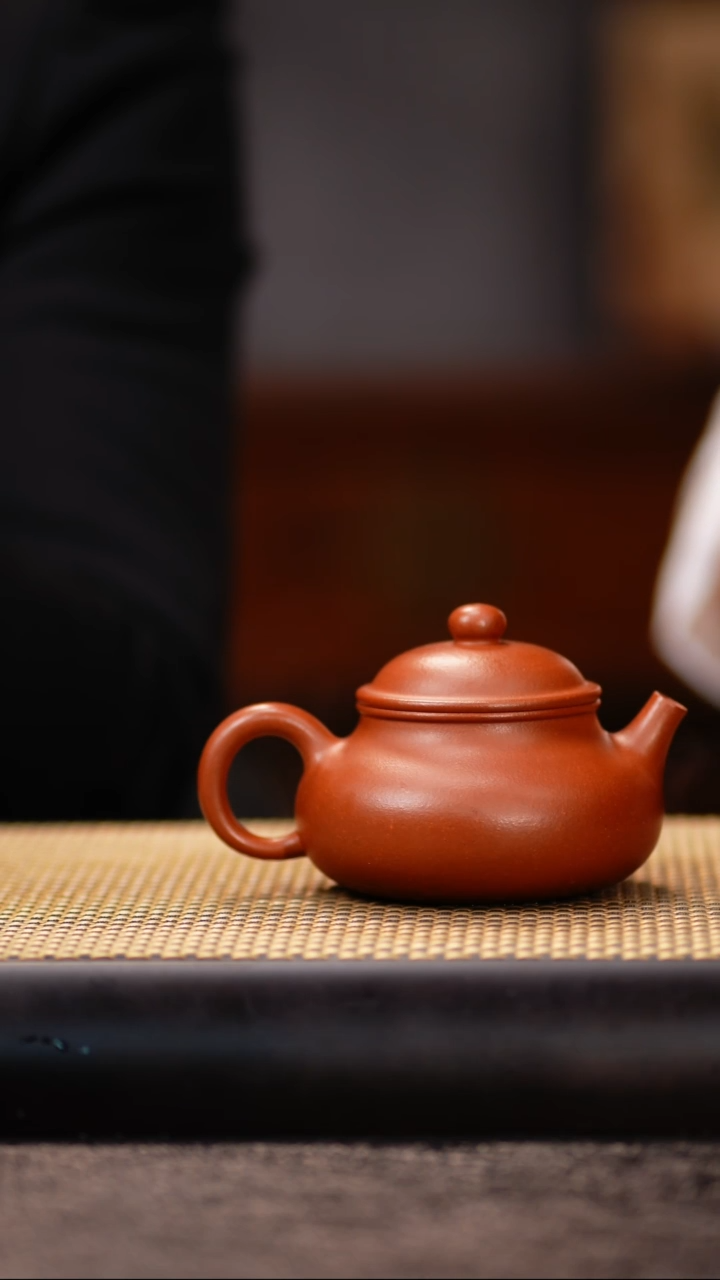 LNF37古玉沉香泥容天