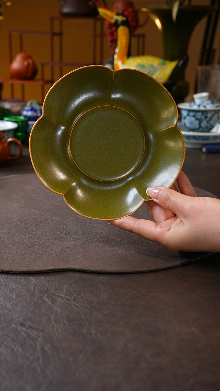 【闪购商品】茶叶末釉花瓣壶承盘