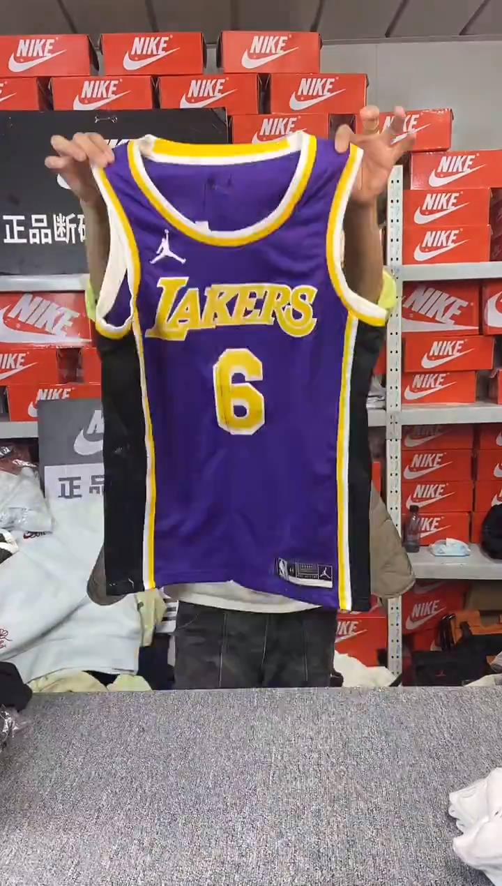 138编码 瑕疵直播间过款 尺码170M