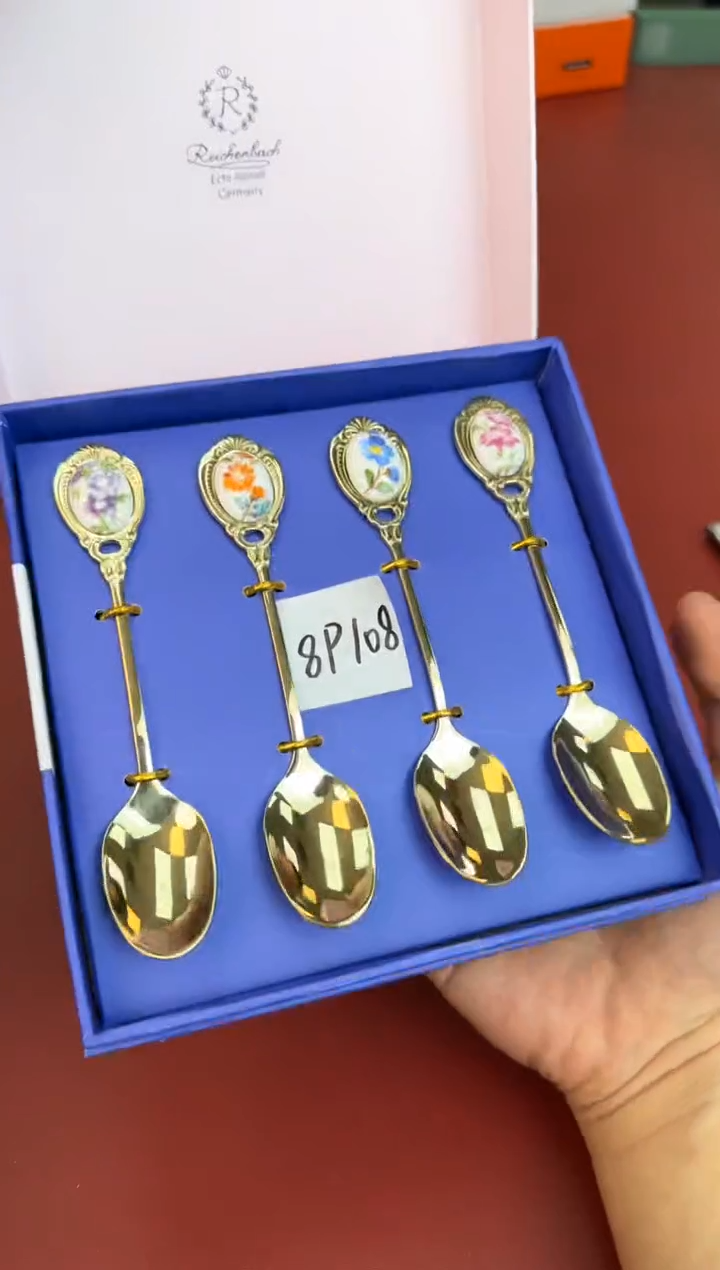 【闪购商品】瓷片新号开播全场漏@@8P108