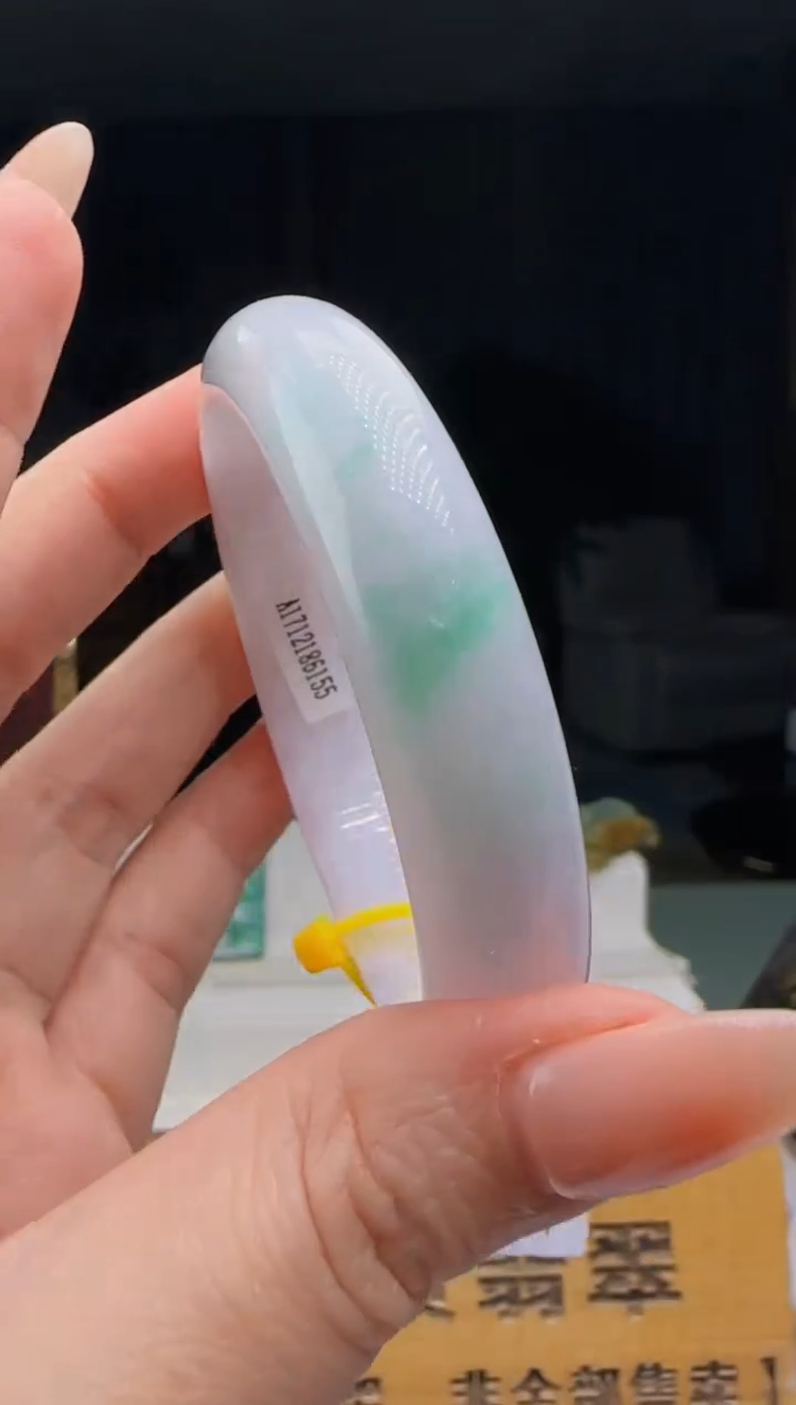 【闪购商品】翡翠手镯未镶嵌YJ@@960Q3J14391