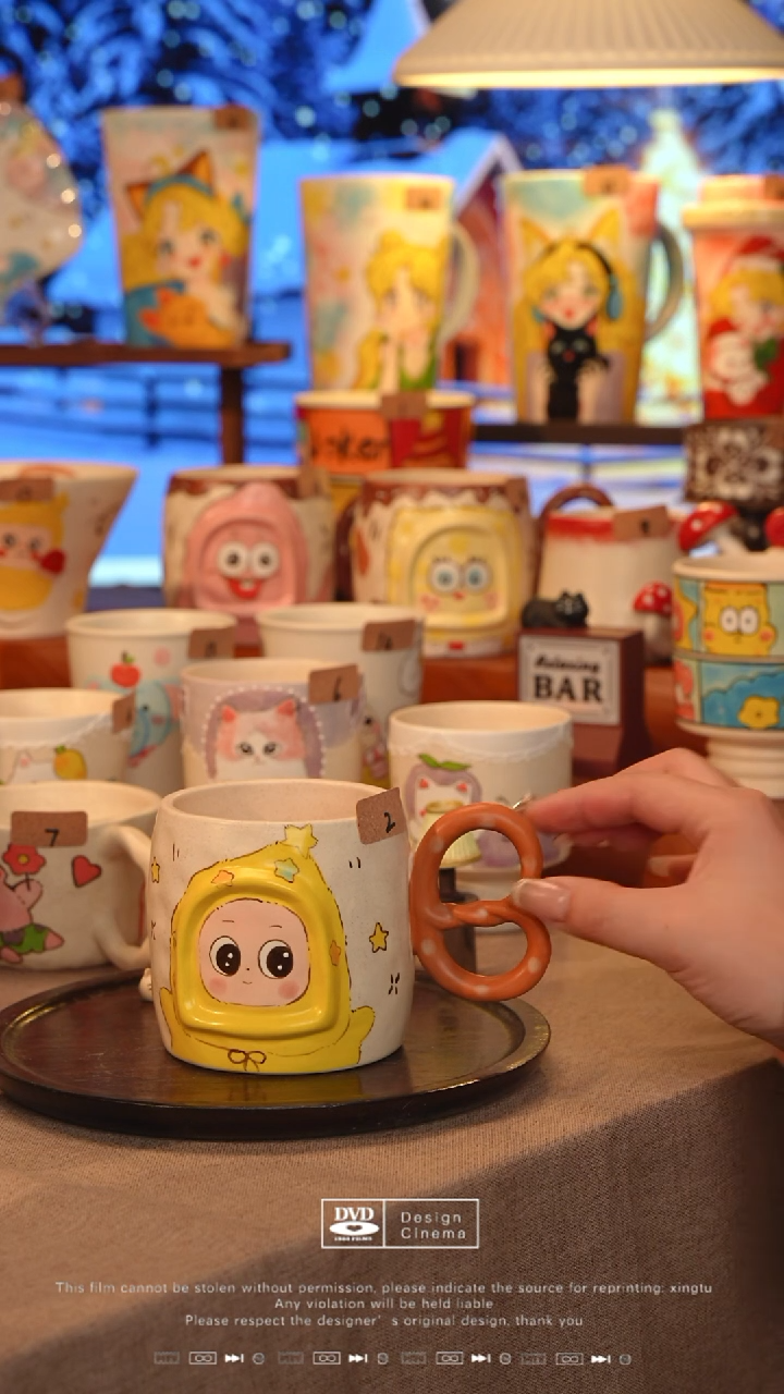 陶瓷002面包星星人景德镇设计师手工手绘手作