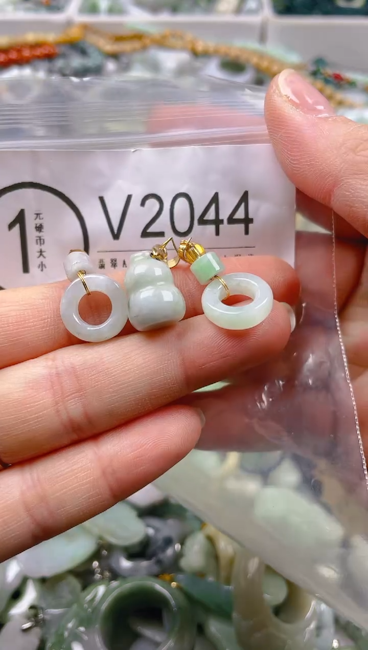 【闪购商品】翡翠颈饰未镶嵌/V/翡翠A货一图一物