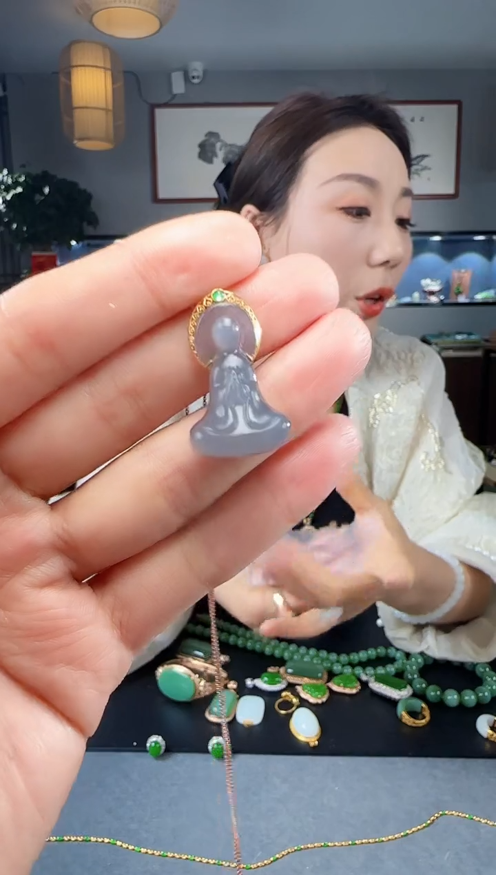 【闪购商品】和田玉吊坠(不含链)18K金镶嵌1