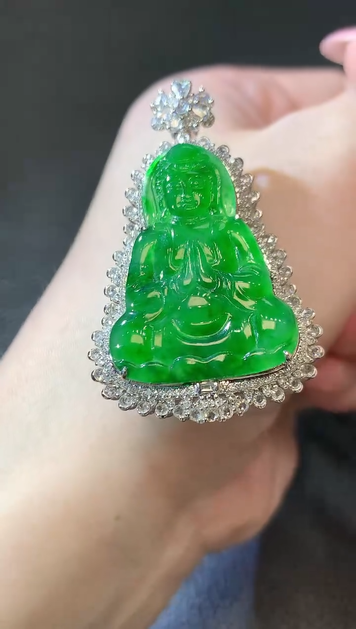 翡翠18K金镶嵌吊坠(不含链)A94 