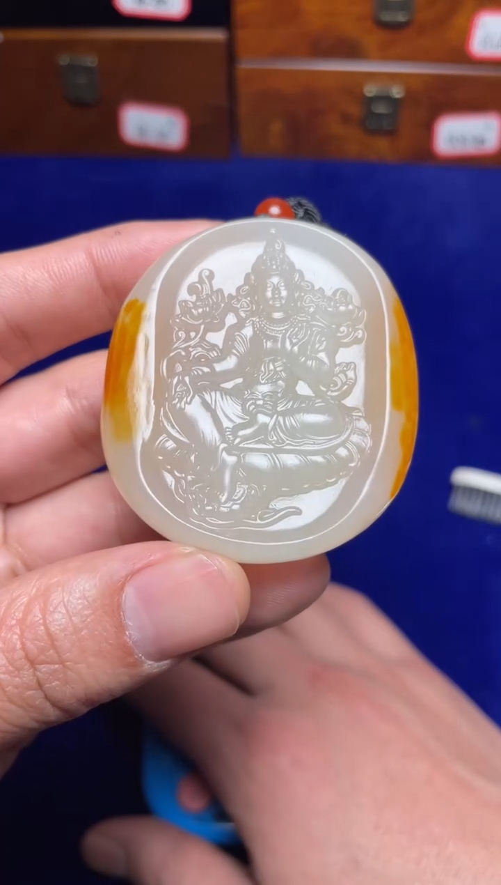 未镶嵌和田玉挂件仓*和田玉