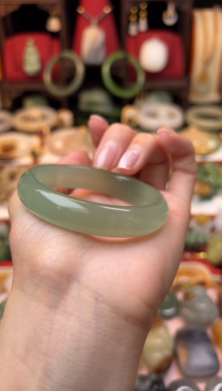 【闪购商品】东陵石手镯未镶嵌53