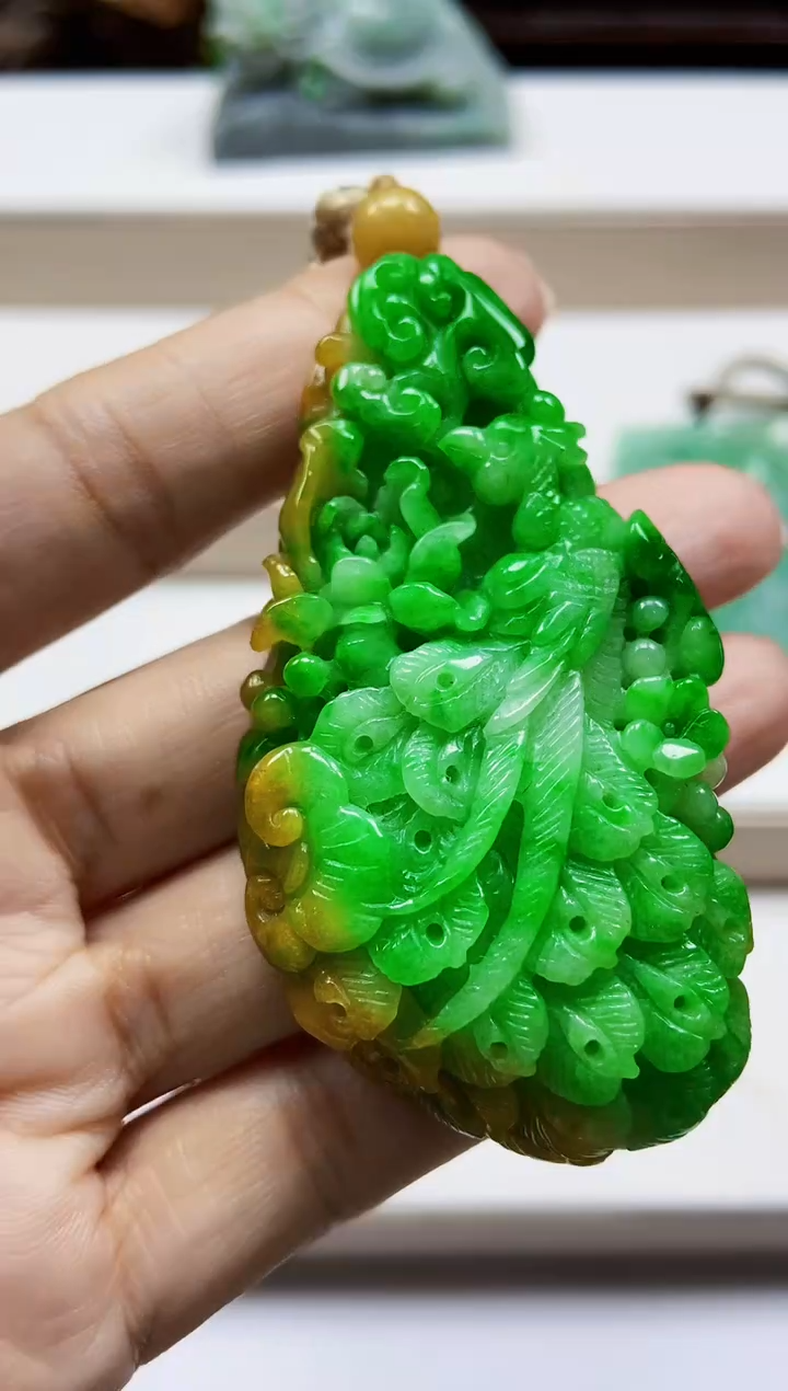 颈饰未镶嵌翡翠翡翠A货