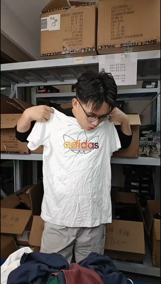 断码孤品清仓   编号F22  尺码S 165CM