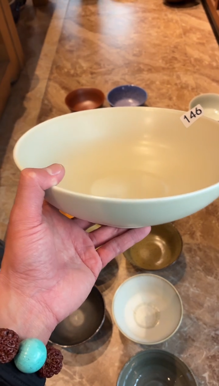 瓷片s****e146微瑕定白深汤盆1个