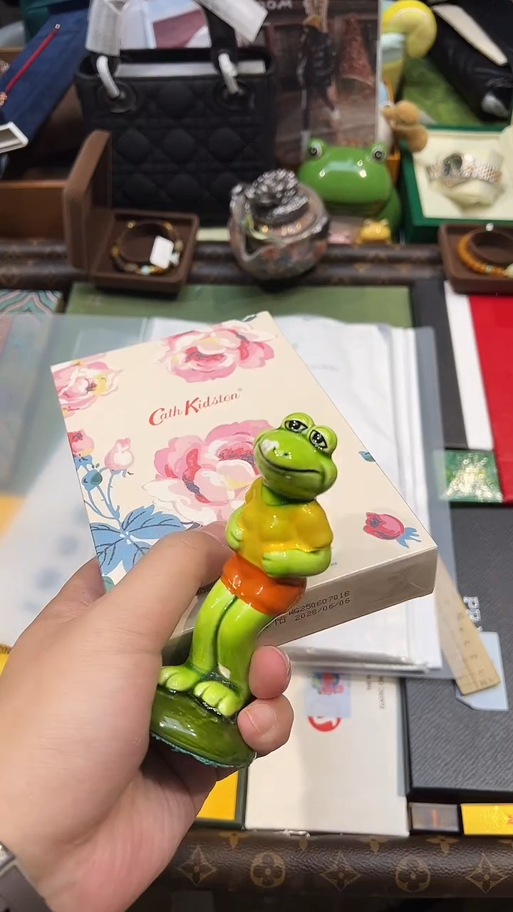 玫瑰精华水嘟嘟..