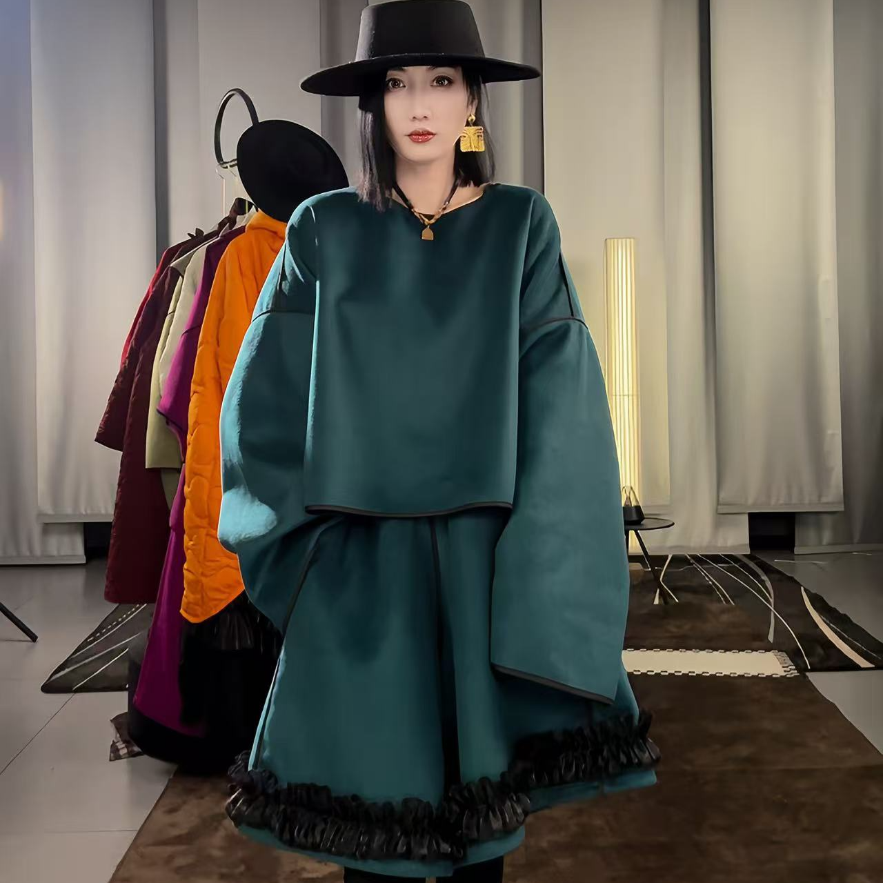 2024秋冬套头短款大衣女小众设计时尚气质宽松百搭小个子显高上衣