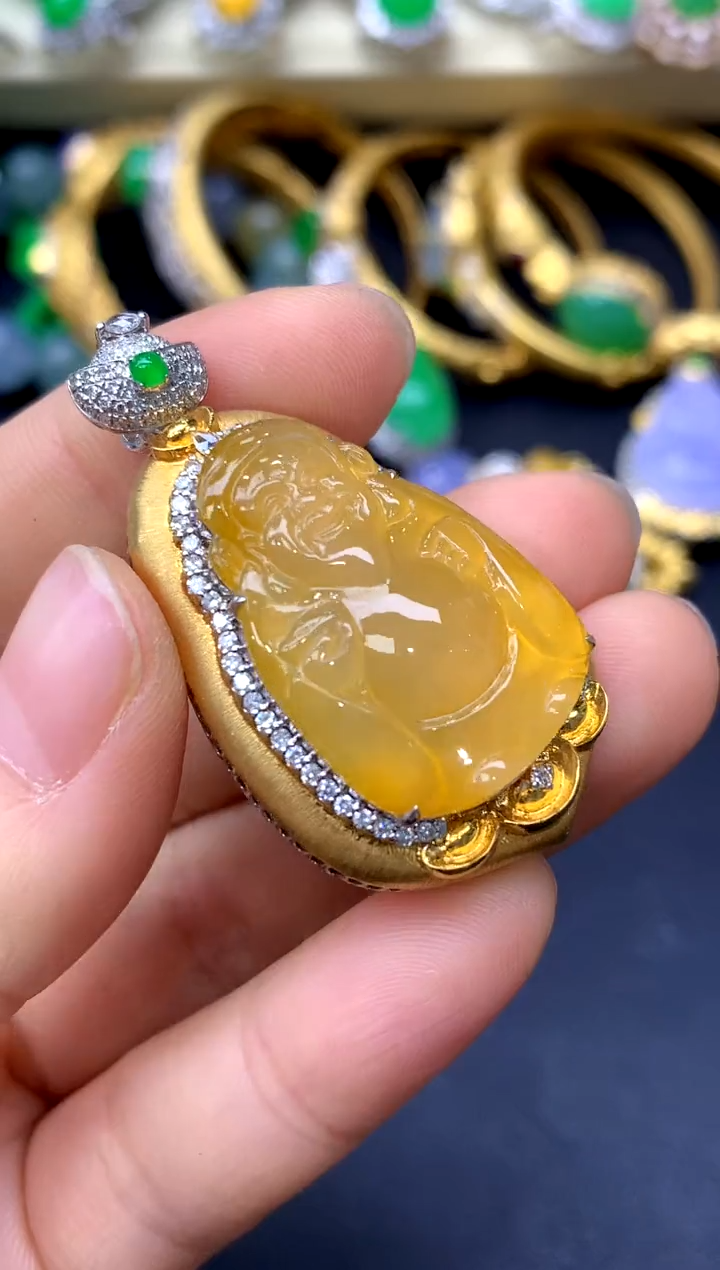 颈饰18K金镶嵌翡翠523-中国好珍宝