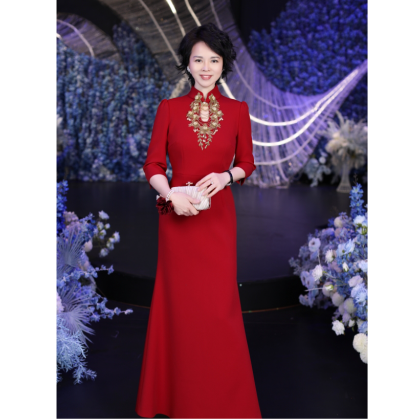 BOFEINA/帛妃娜高端私人定制礼服红毯高档年会显高网红高级感