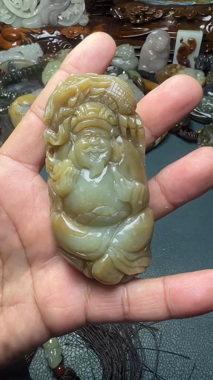 未镶嵌和田玉把件-