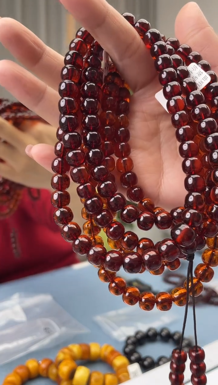 【闪购商品】琥珀珠宝奇石未镶嵌假一罚十，多样性发一件042.8