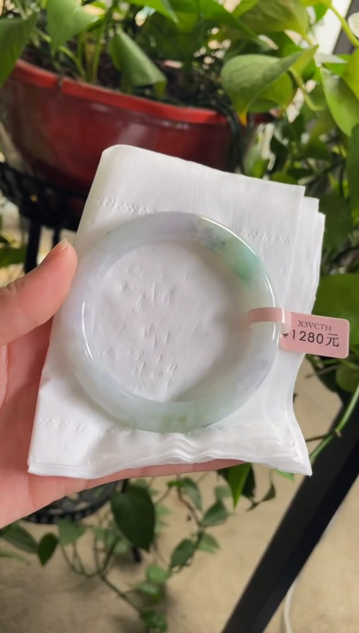 【闪购商品】翡翠手镯未镶嵌42手镯56.9