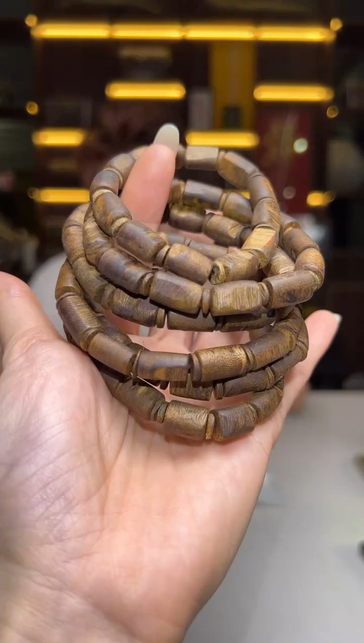 沉香沉香碎屑758号板头隔片08留疤单圈老料多样性发一6