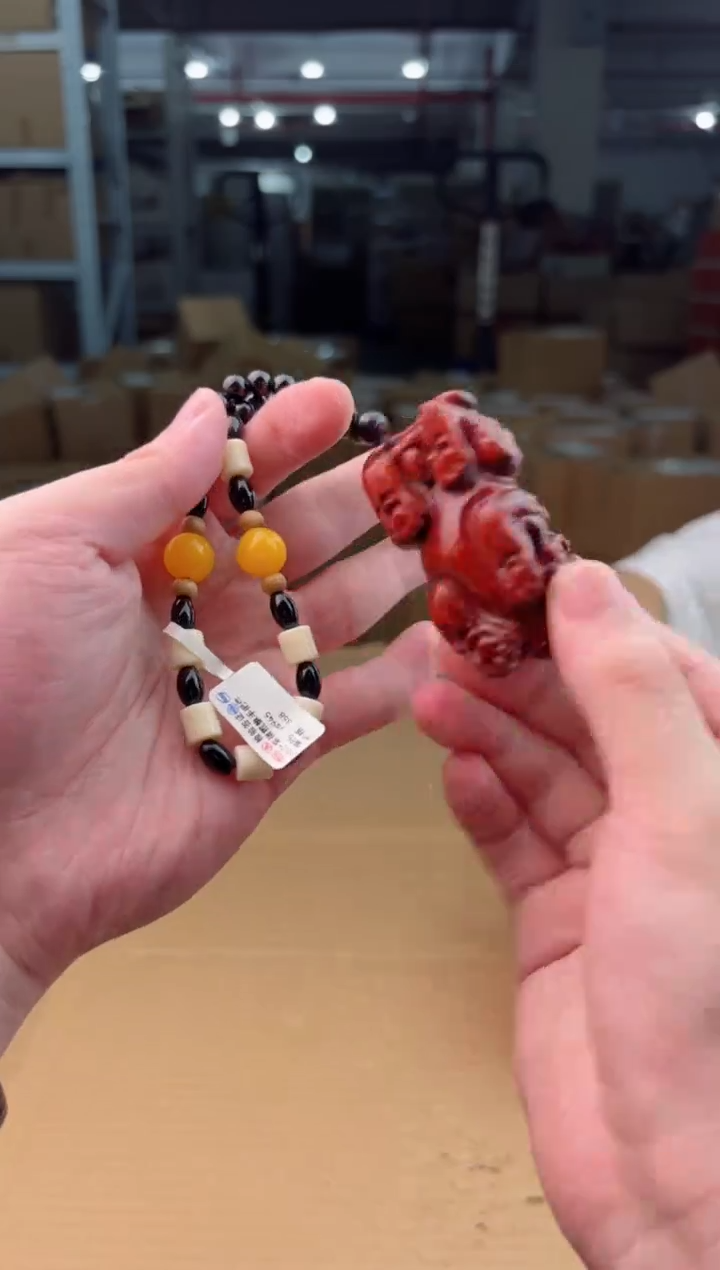 禧一文玩木作类材质手串无礼盒