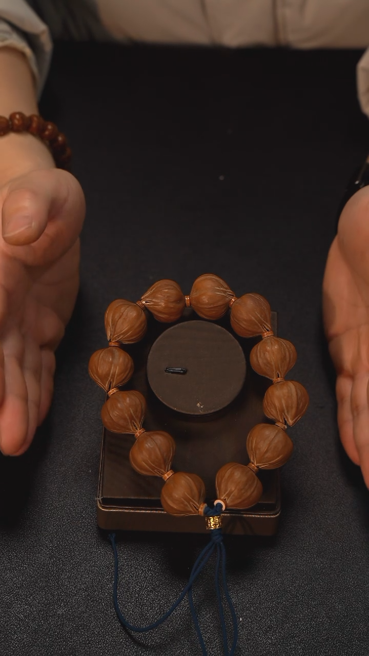 手串/手链橄榄核橄榄核/2.4老树正四花鸡血红