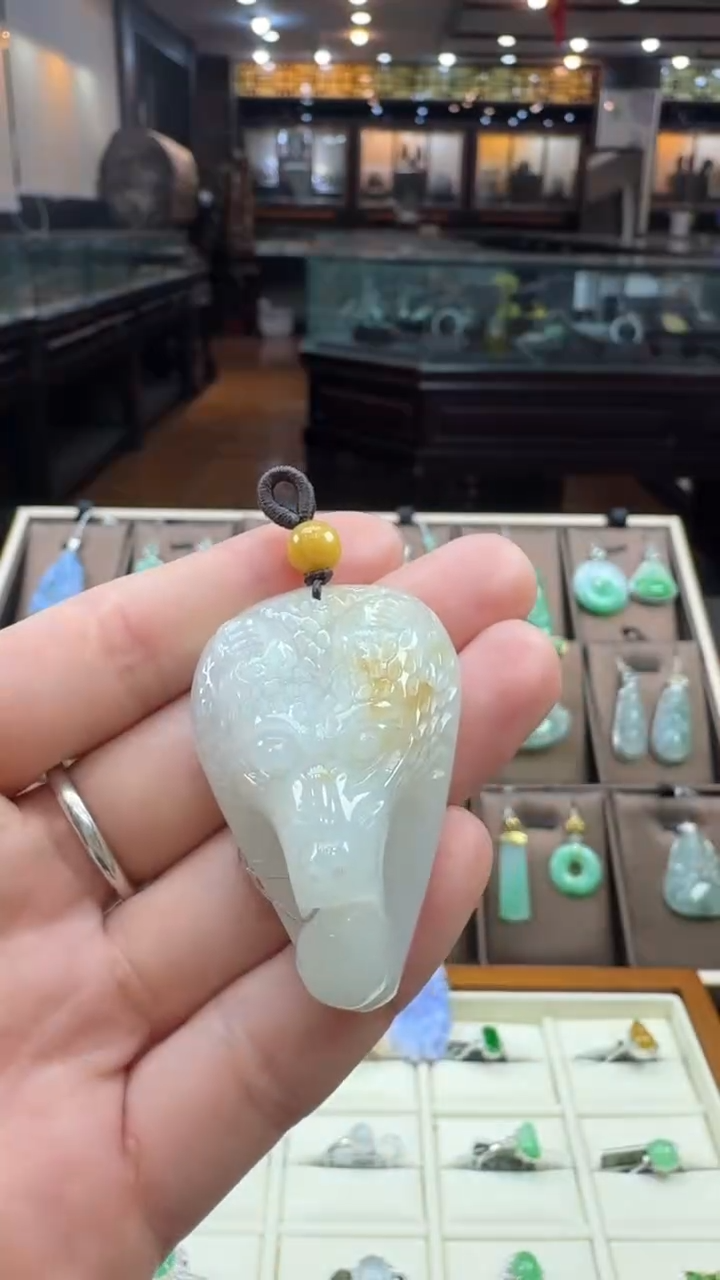 【闪购商品】翡翠颈饰未镶嵌吊坠