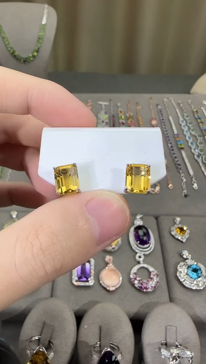 银S925镶嵌耳饰黄晶10*8mm耳钉简约款