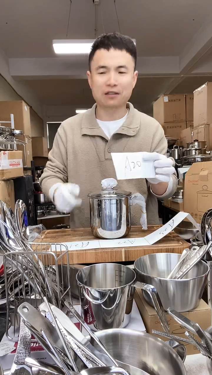 A20 微瑕卓德铭12cm奶杯