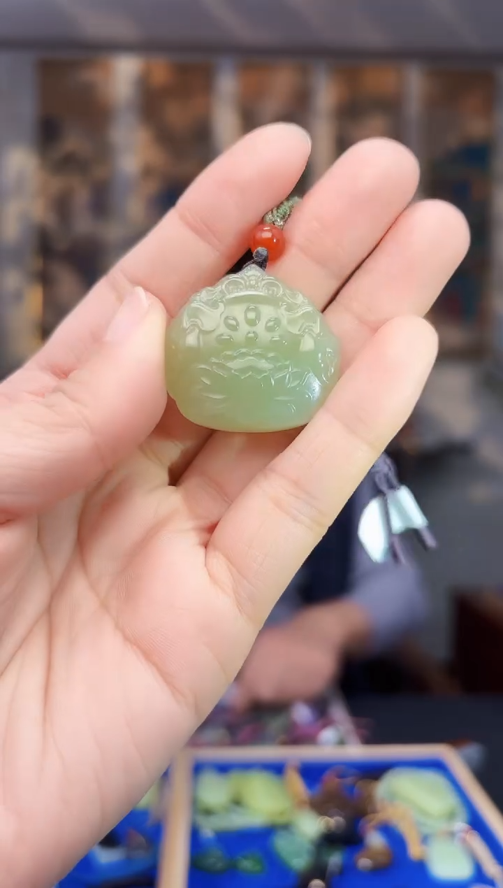 【闪购商品】和田玉颈饰未镶嵌拍一发一