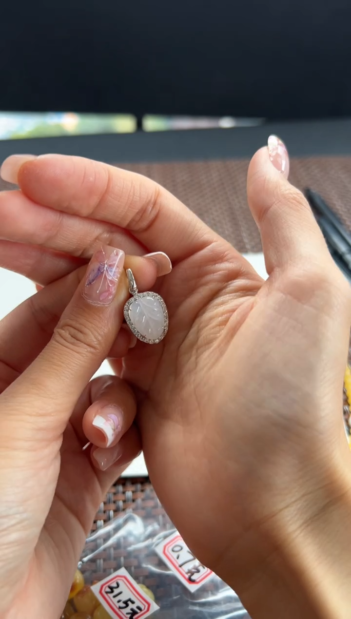 【闪购商品】翡翠颈饰银S925镶嵌630买断