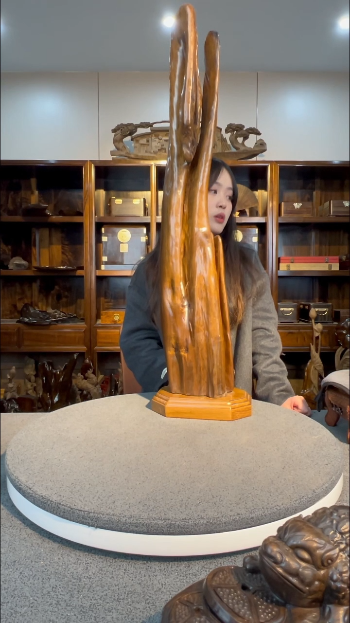 【闪购商品】金丝楠木雕随型摆件4