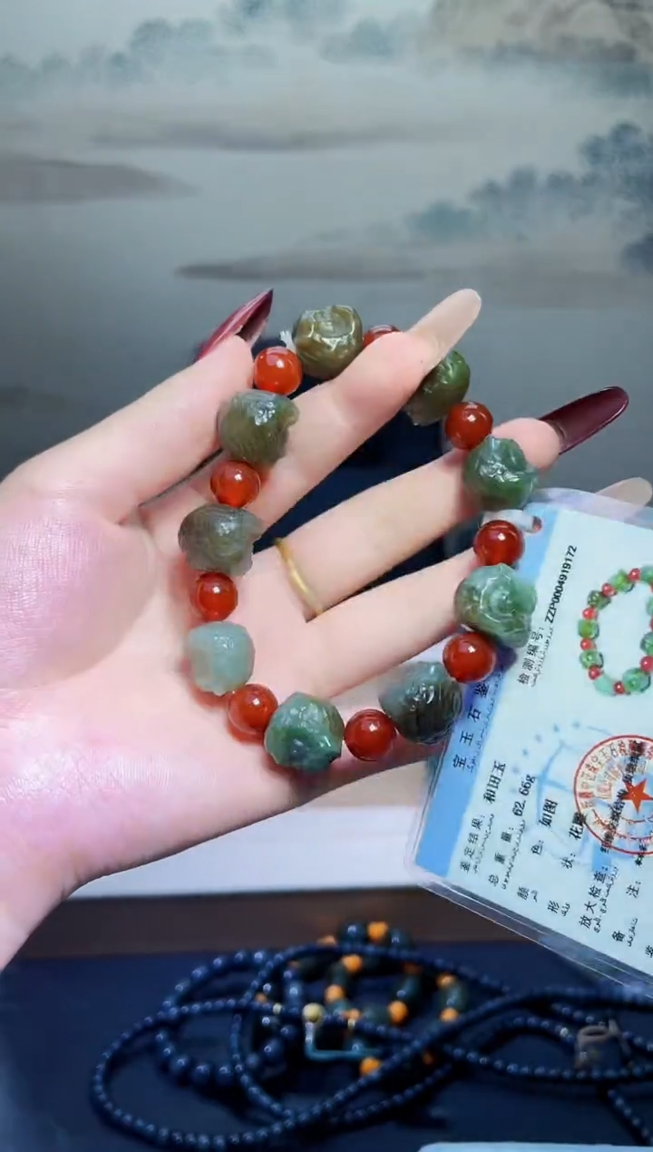 颈饰未镶嵌和田玉1