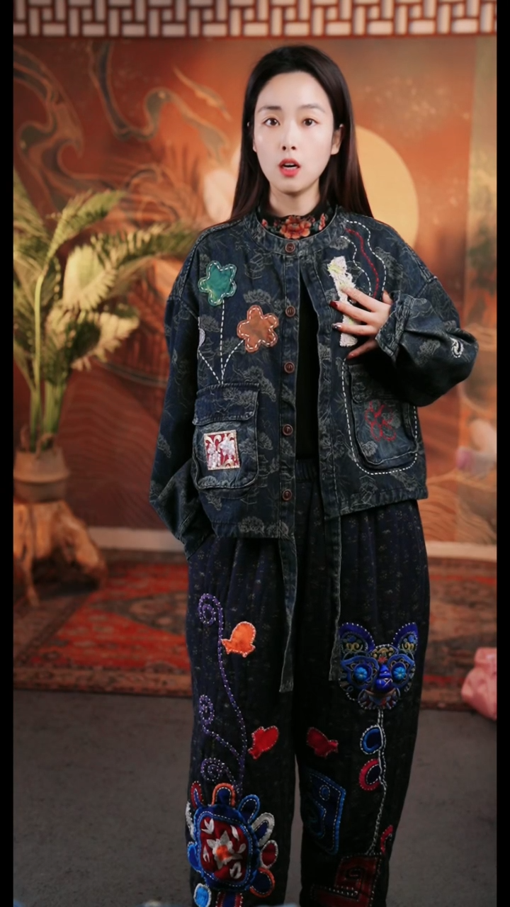 黑色外套加绒款式599米黑色